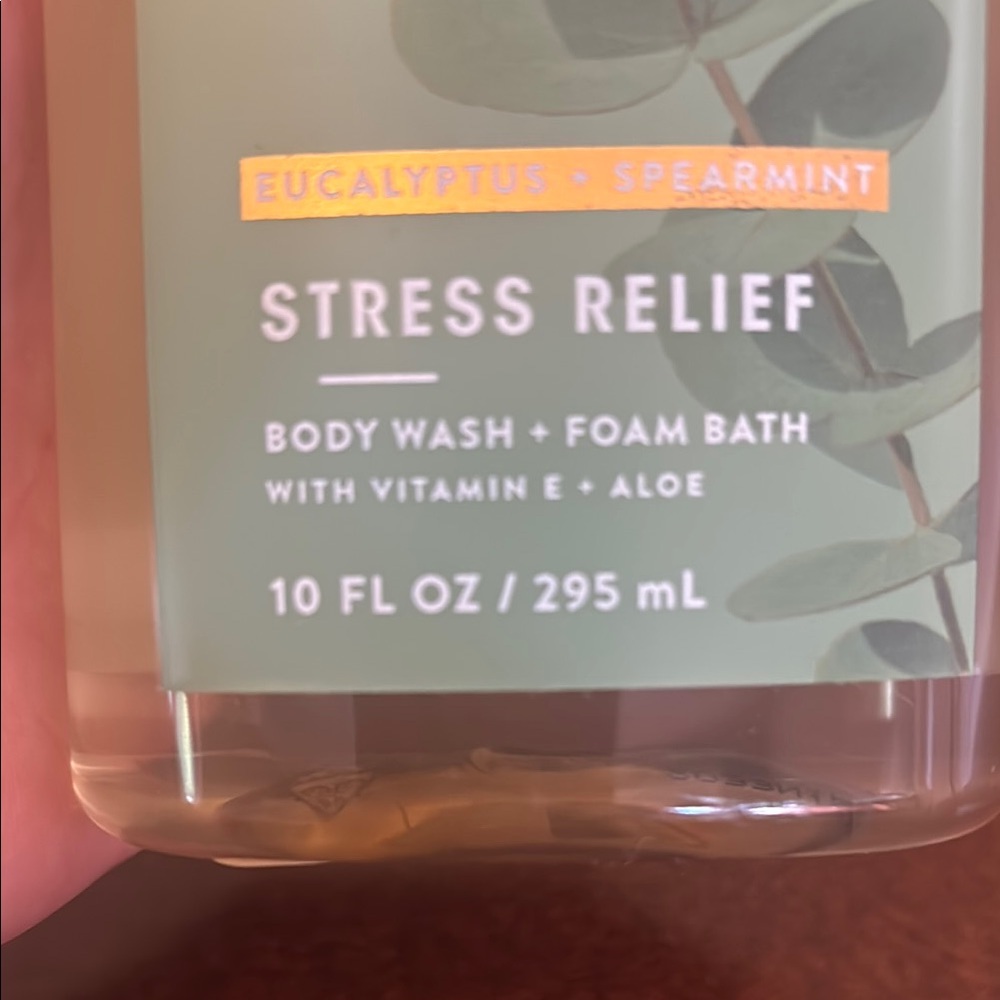 Bath & Body Works stresses releif Moisturizer & Body wash - Picture 9 of 12